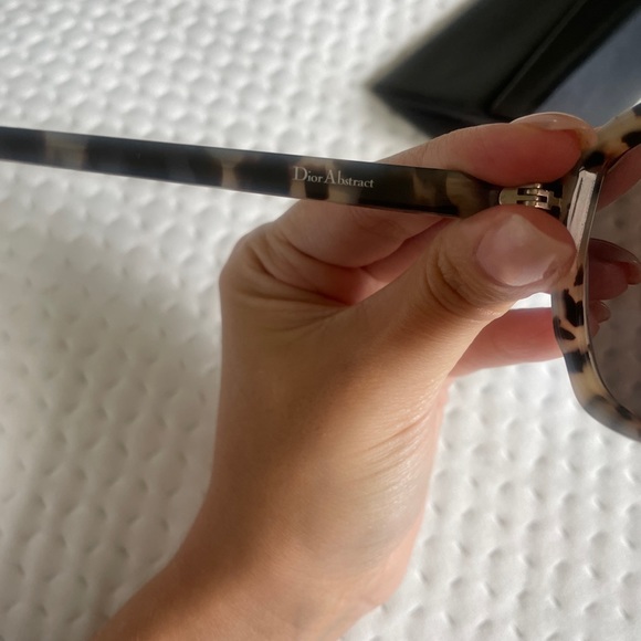Dior abstract sunglasses - Picture 3 of 15